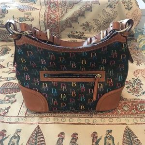 Dooney & Bourke 1975 DB Hobo